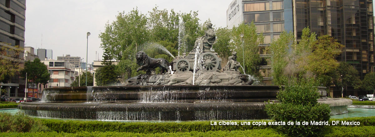 the fountain of cibeles in mexico city